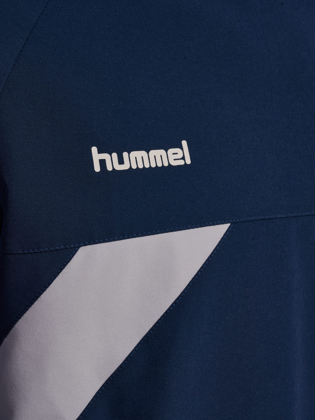 hmlWORLD 26 CREW TECH