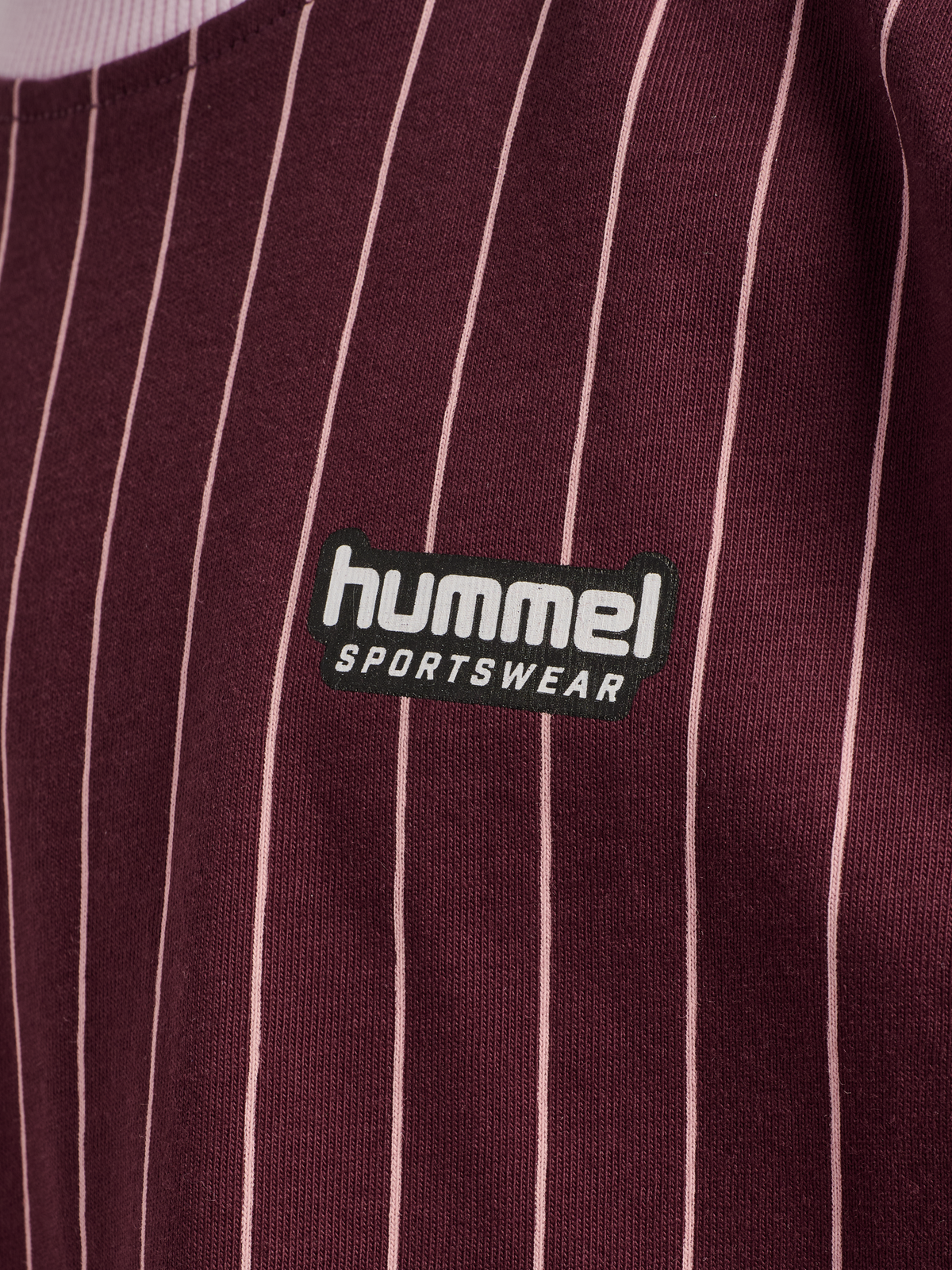 hmlJR BOXY AOP PIN T-SHIRT S/S