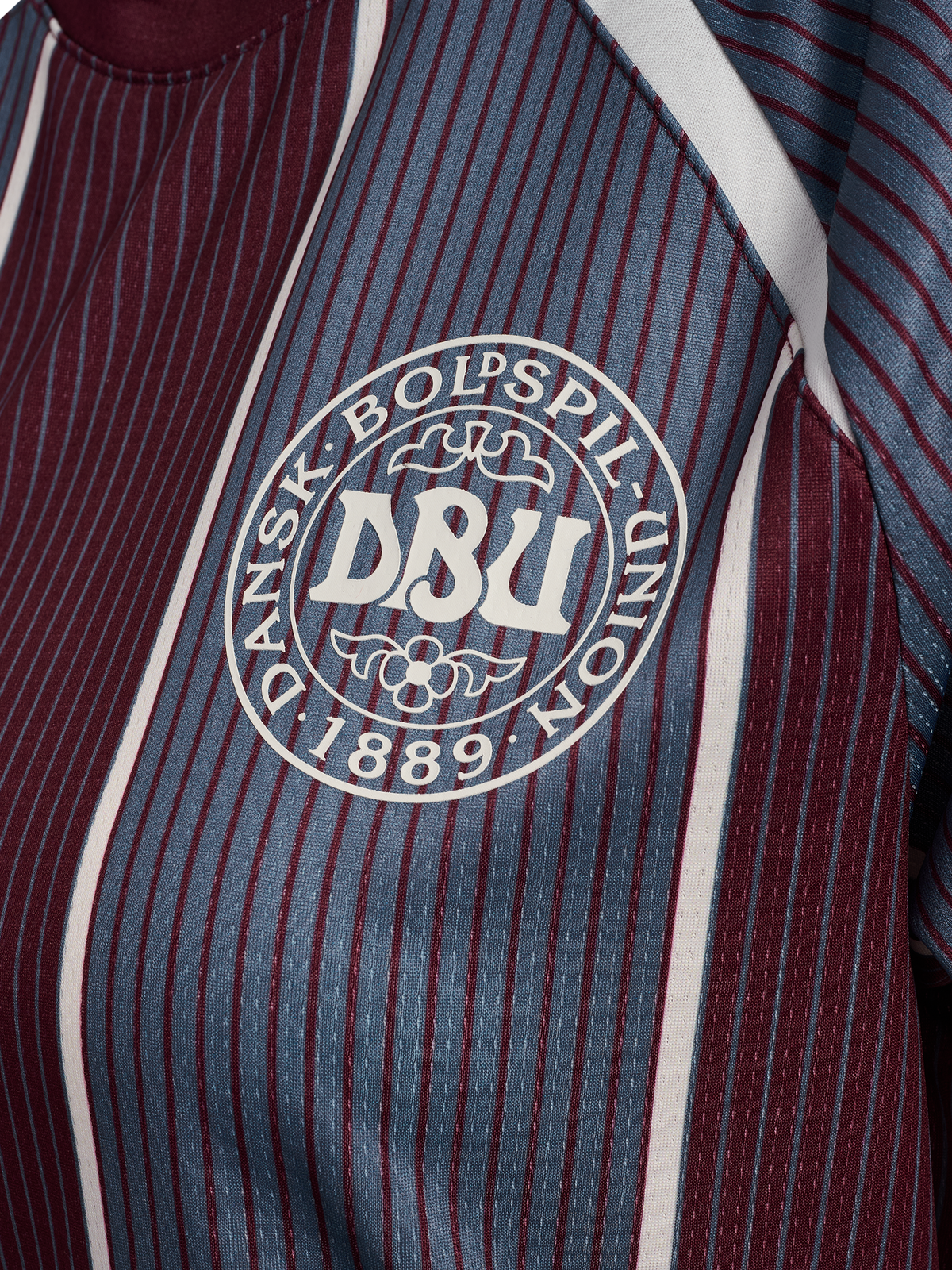 DBU WOMAN 25 PRE GAME JERSEY S/S
