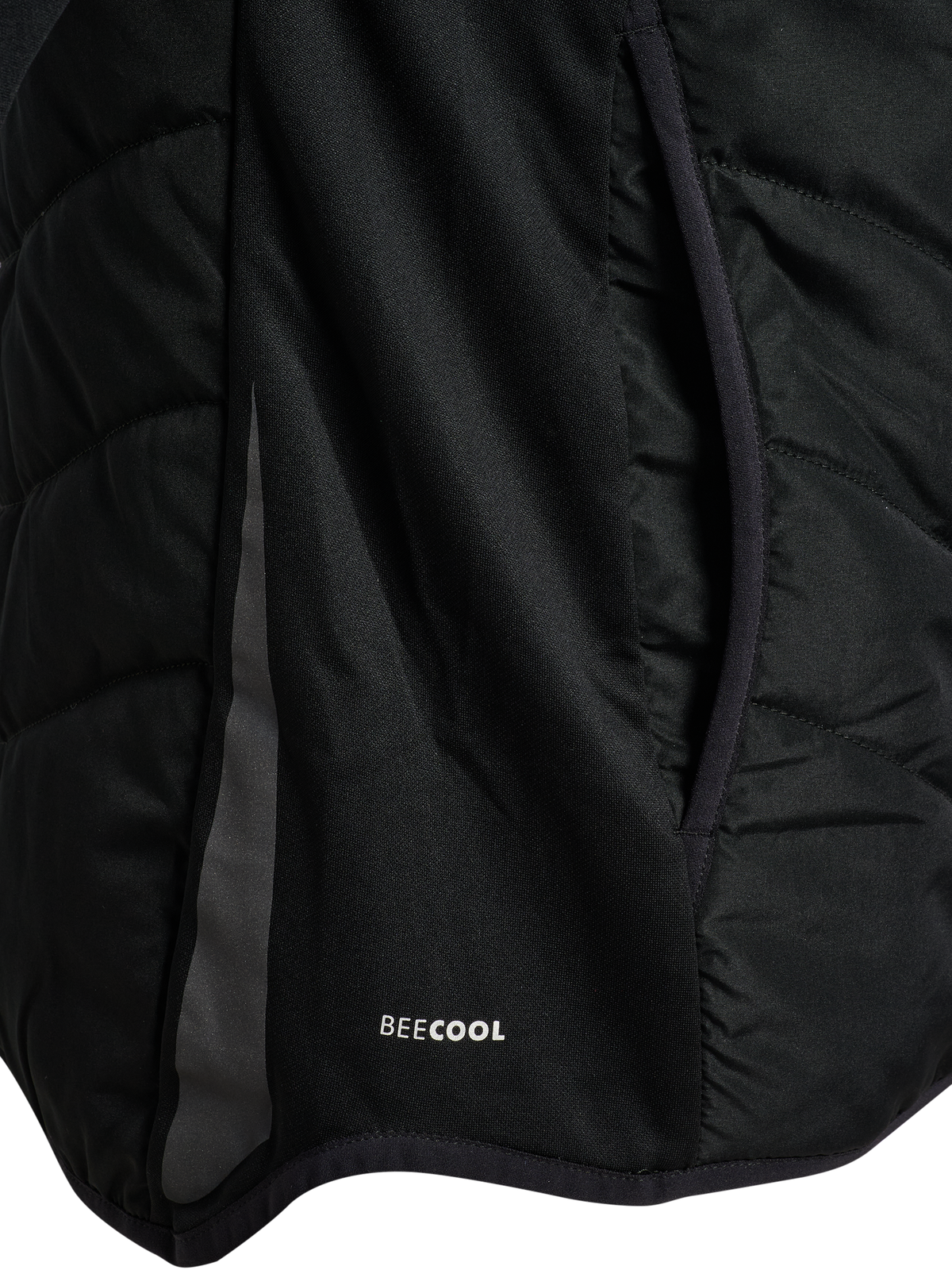 hmlBTC WINTER TRAINING JACKET