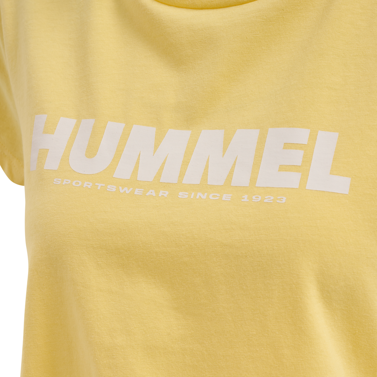 hmlLEGACY WOMAN CROPPED T-SHIRT