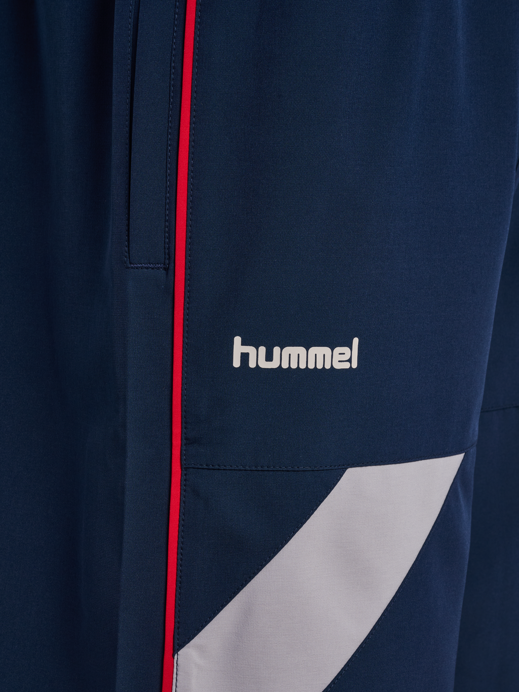 hmlWORLD 26 SHORTS TECH